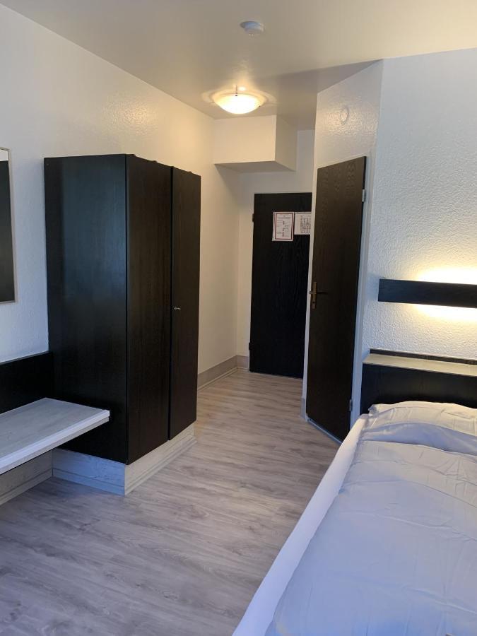 City Hotel Dinslaken Extérieur photo